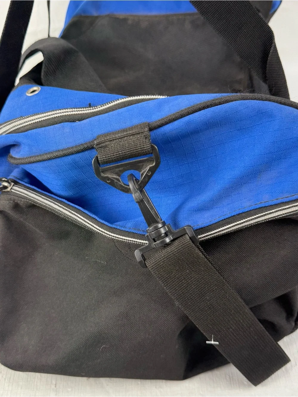 OGIO 3400 Cubic Inch Fast Forward Duffel Performance Blue Black